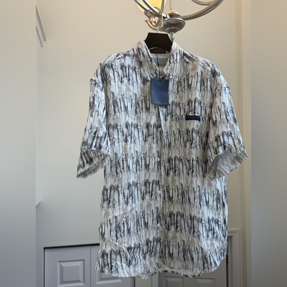 Louis Vuitton Men's Button-Down Shirt in Gray and Cream Abstract Print